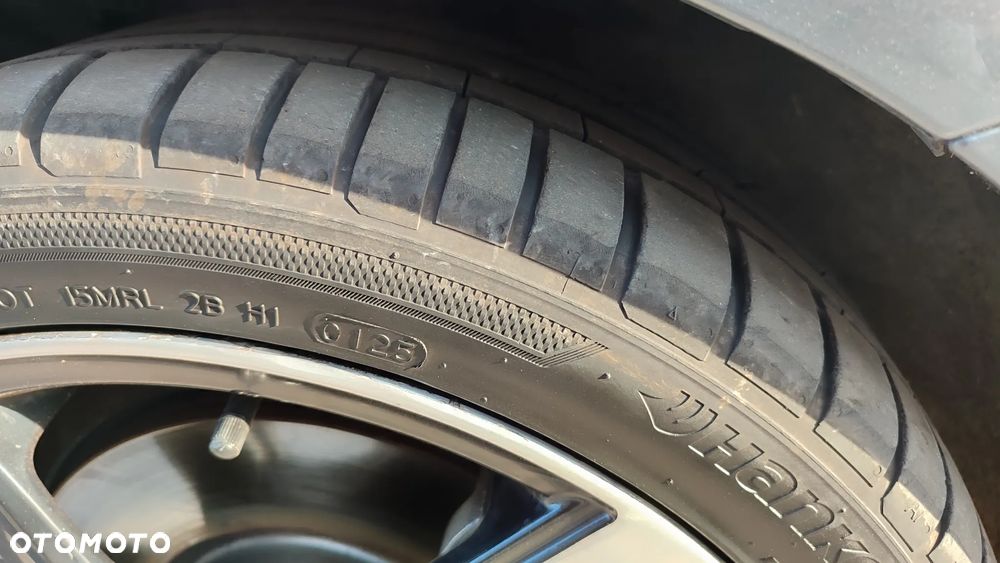 Volvo V40 D3 Momentum - 38