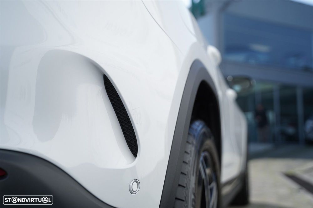 Mercedes-Benz EQA 250 AMG Line - 3