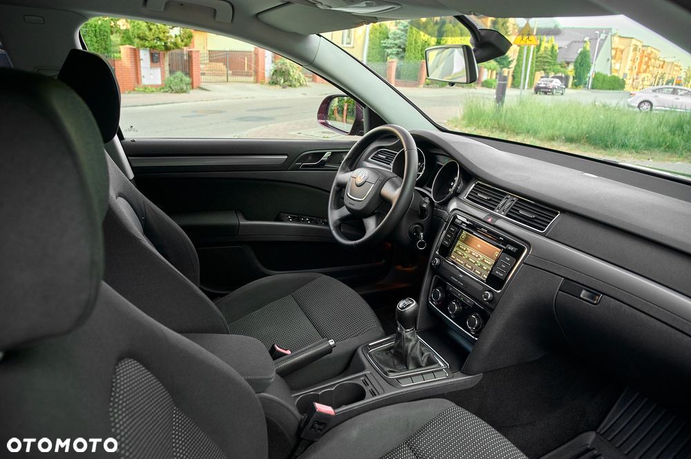 Skoda Superb 1.4 TSI Business - 34