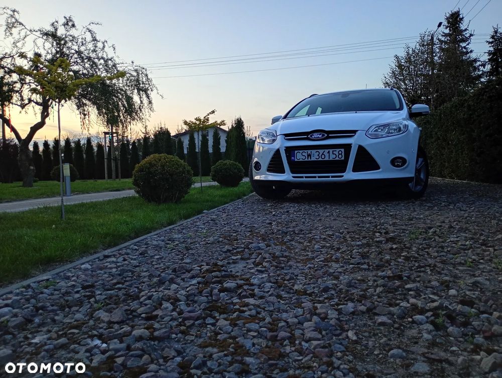 Ford Focus 1.0 EcoBoost Start-Stopp-System SYNC Edition - 32