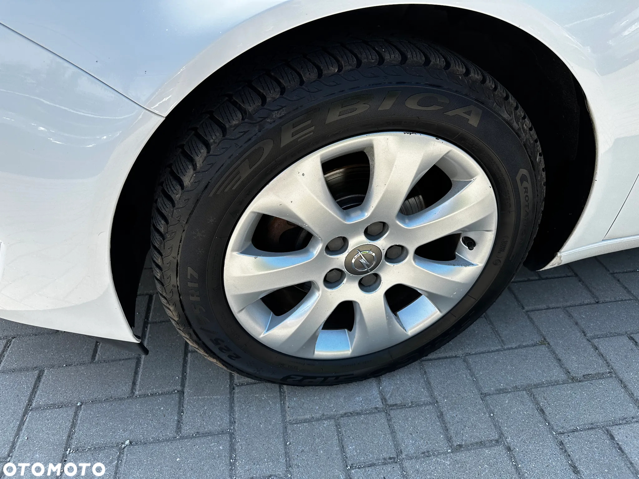 Opel Insignia - 33