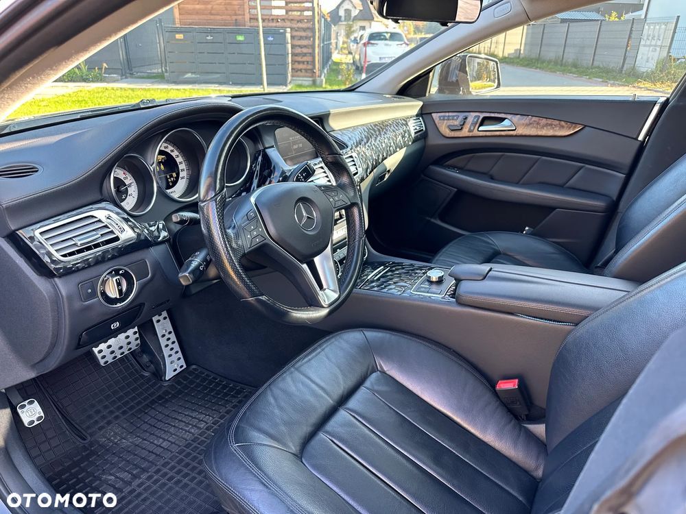 Mercedes-Benz CLS 350 CDI BlueEff - 22