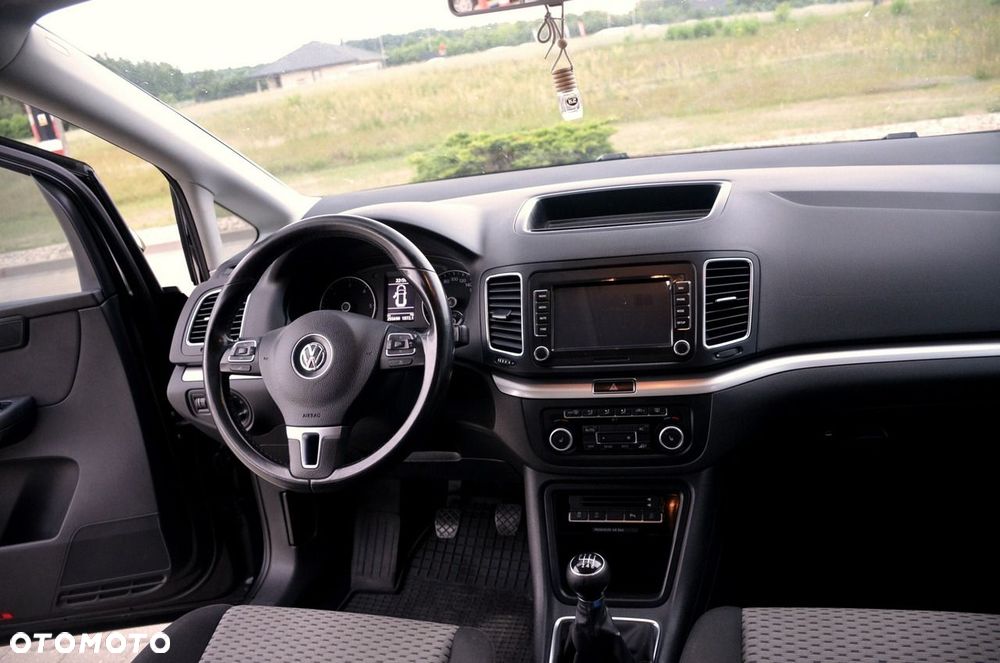 Volkswagen Sharan - 18