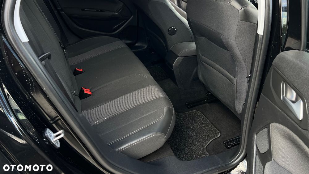 Peugeot 308 1.5 BlueHDi Active S&S EAT8 - 21