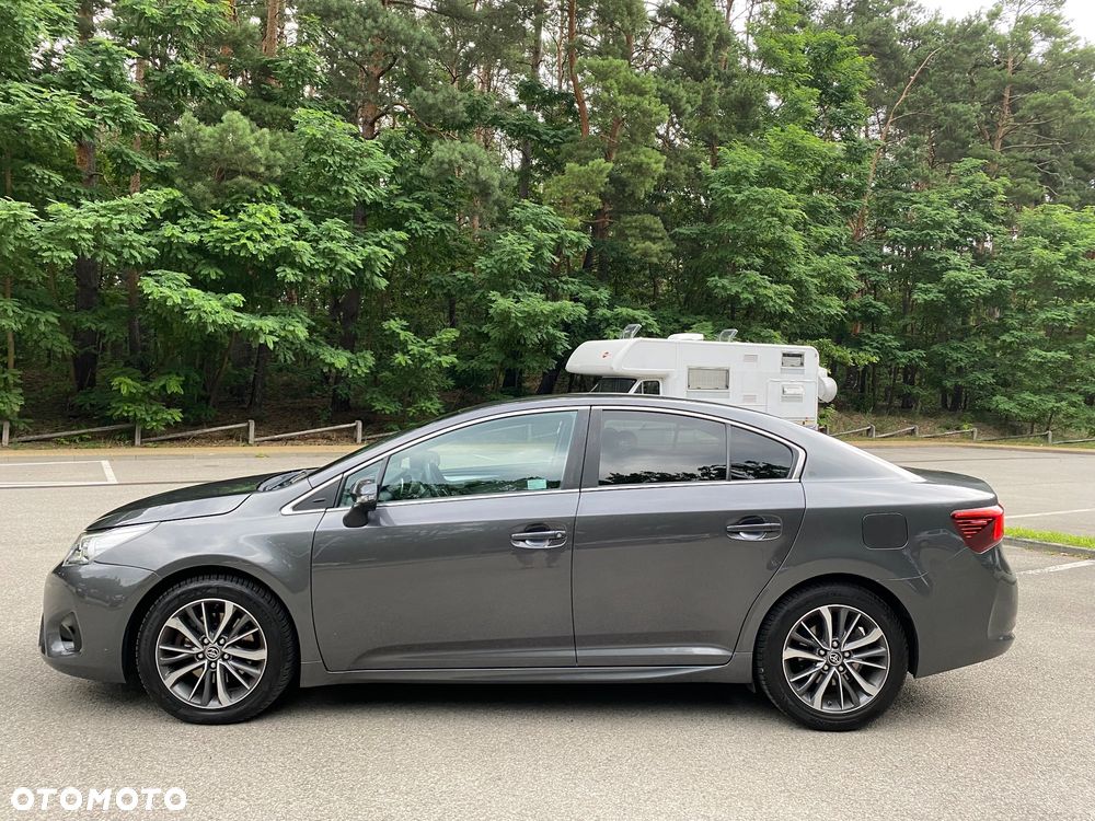 Toyota Avensis 2.0 D-4D Prestige - 1