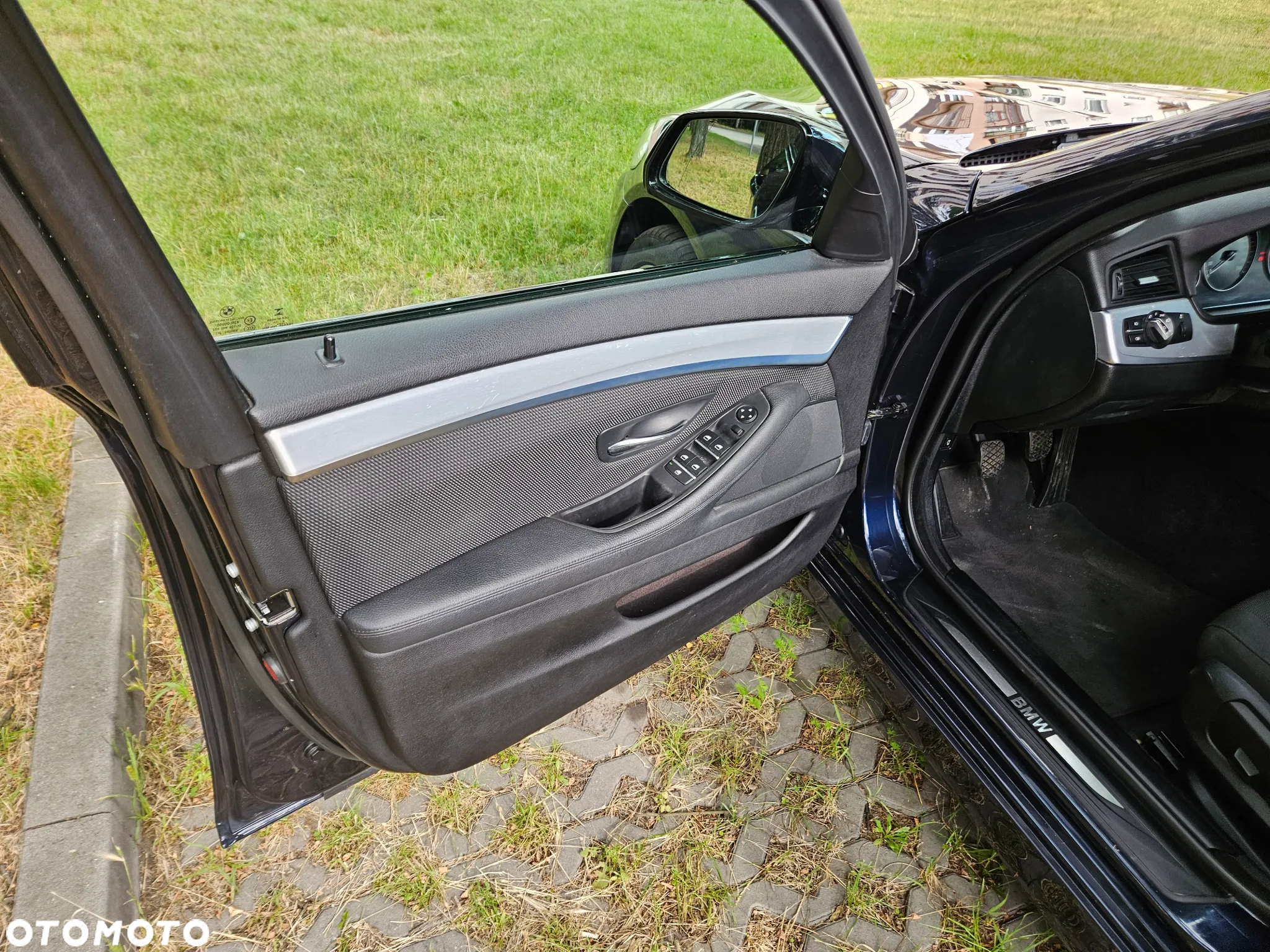 BMW Seria 5 528i Touring Luxury Line - 19