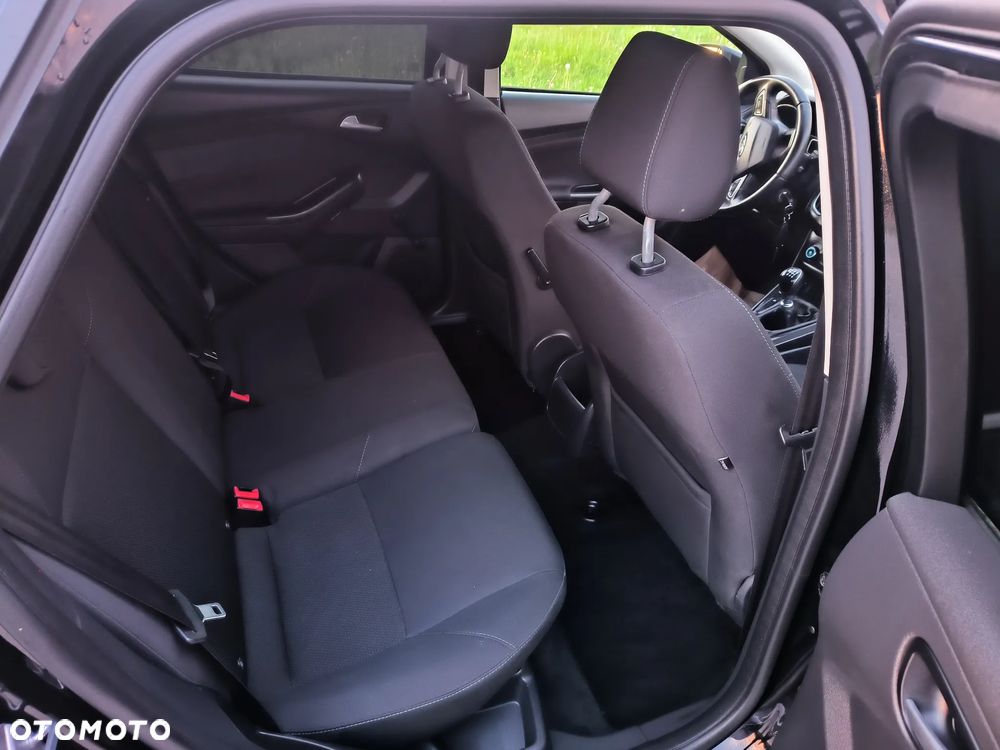 Ford Focus - 20