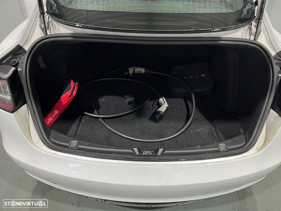 Tesla Model 3 Standard Range Plus RWD - 18