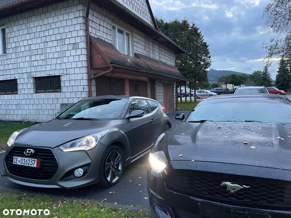 Hyundai Veloster 1.6 Turbo Premium - 18