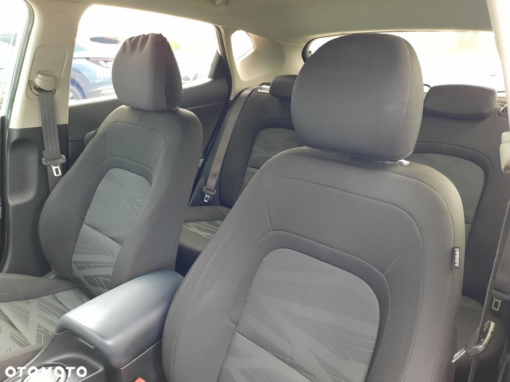 Kia Ceed Cee'd 1.6 GDI M - 17