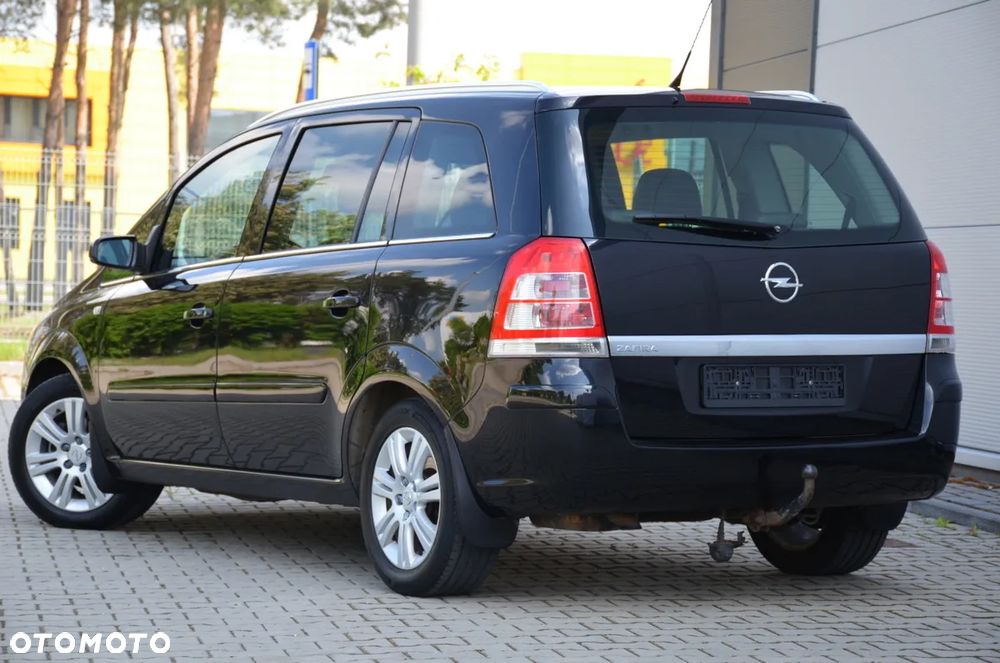 Opel Zafira 1.8 Cosmo - 5