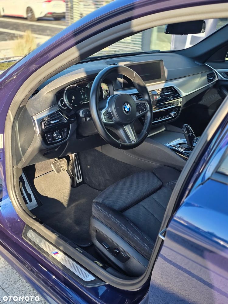 BMW Seria 5 520d MHEV M Sport sport - 16