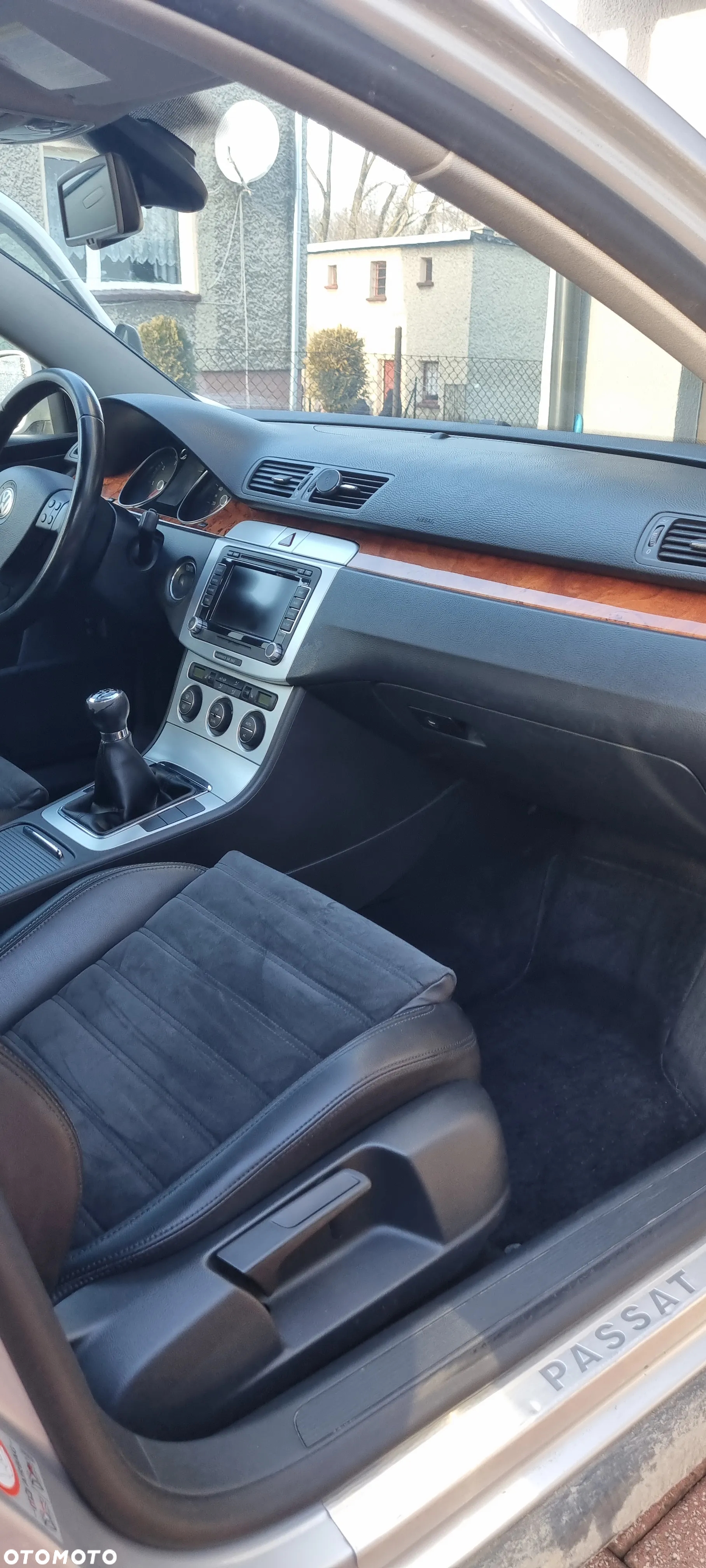 Volkswagen Passat 2.0 TDI DPF Highline - 12