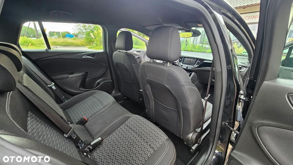 Opel Astra 1.4 Turbo Innovation - 26