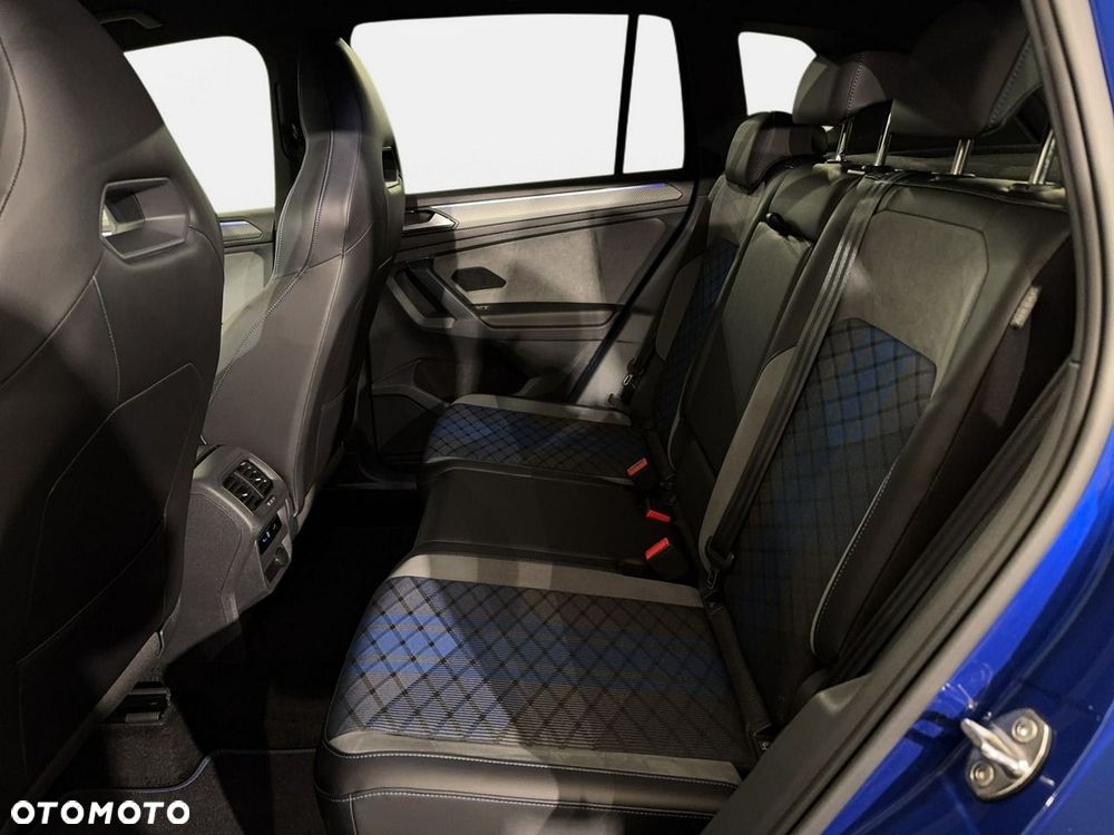Volkswagen Tiguan - 17
