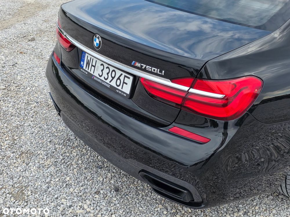 BMW Seria 7 750Li Edition Exclusive - 7