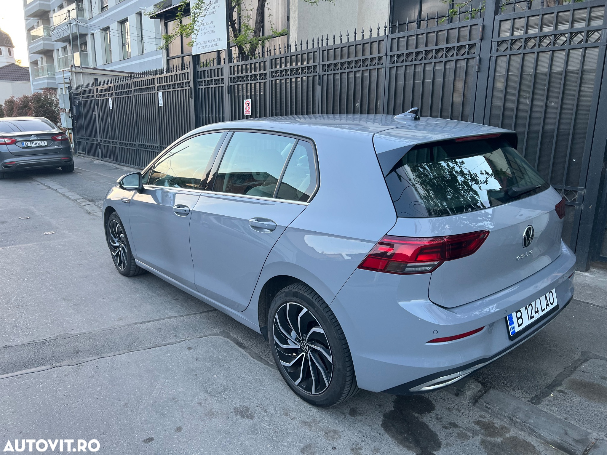 Volkswagen Golf 1.5 TSI ACT Style - 9