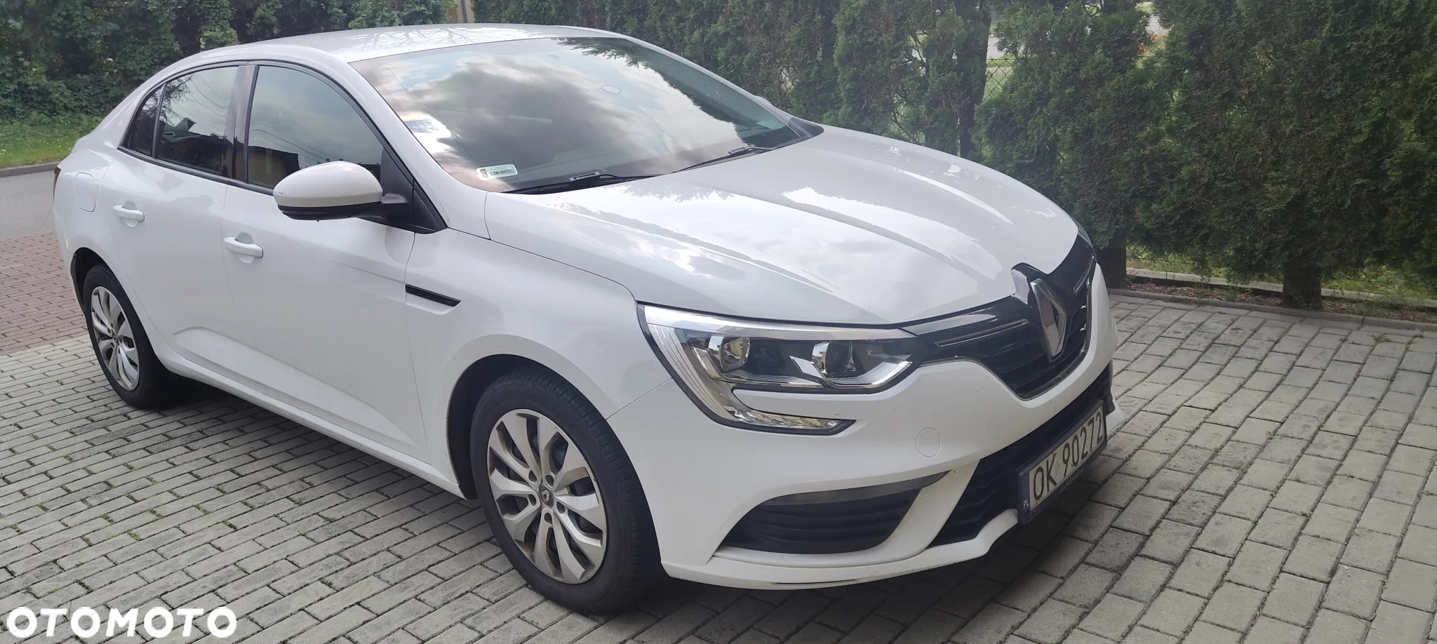 Renault Megane 1.6 SCe Life - 4