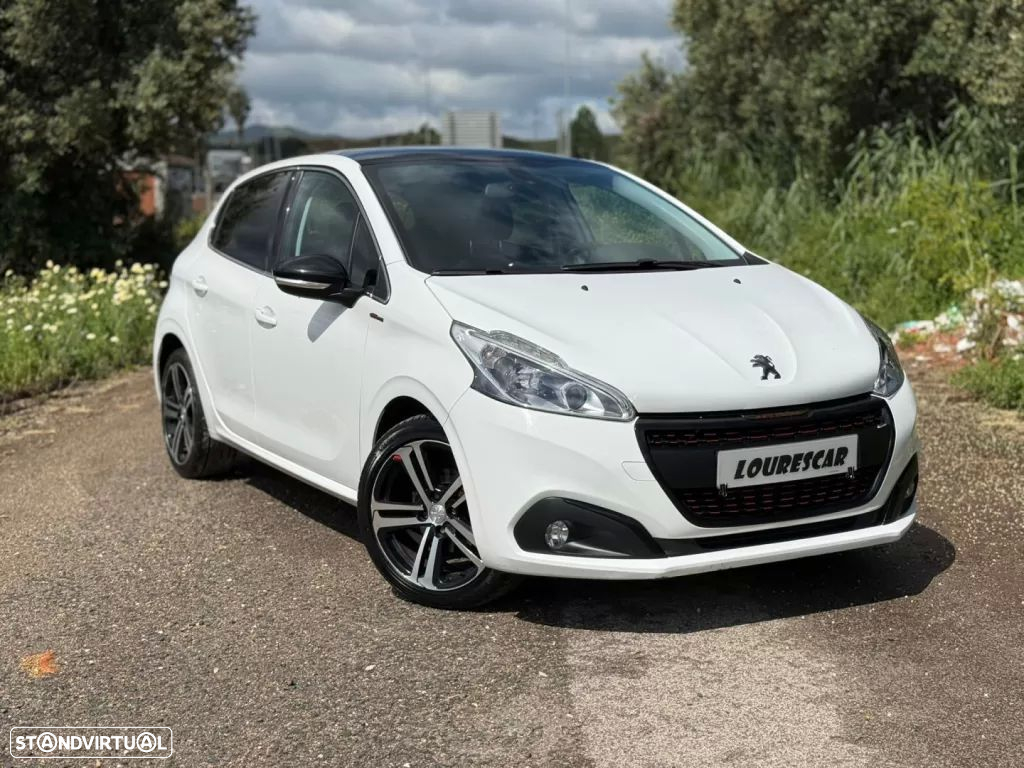 Peugeot 208 1.2 PureTech GT Line - 48