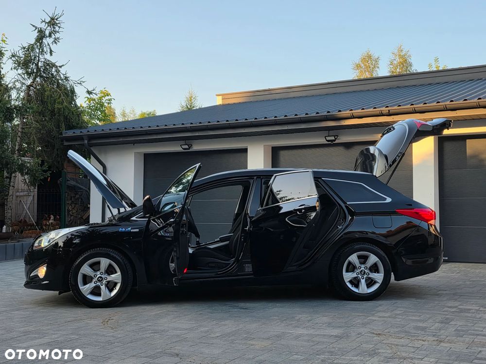 Hyundai i40 Kombi 1.7 CRDi Premium - 4
