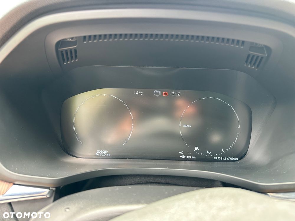 Volvo XC 60 T8 Twin Engine AWD Geartronic Momentum - 6