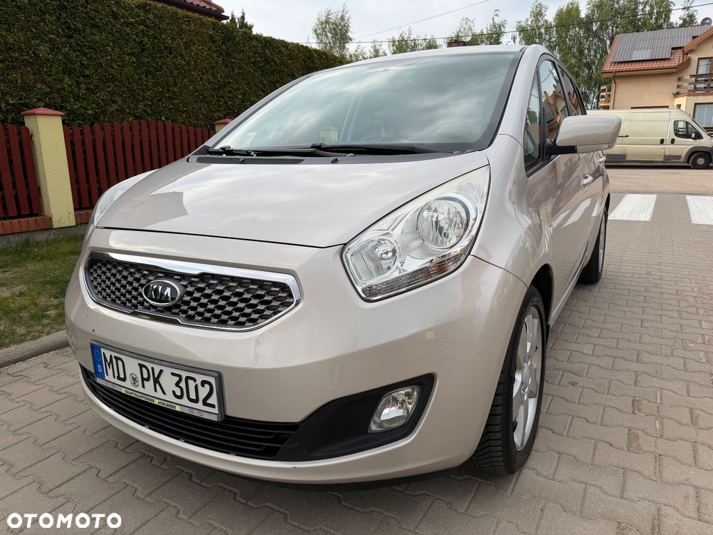 Kia Venga 1.6 CVVT Titanium Collection - 11