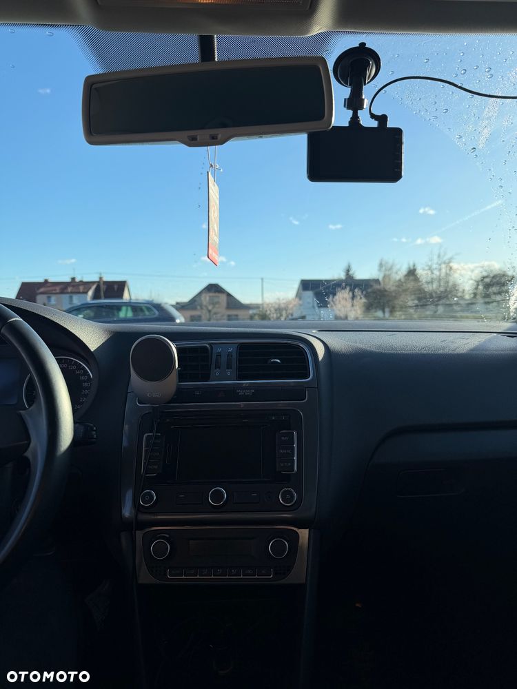 Volkswagen Polo 1.6 TDI Comfortline - 8