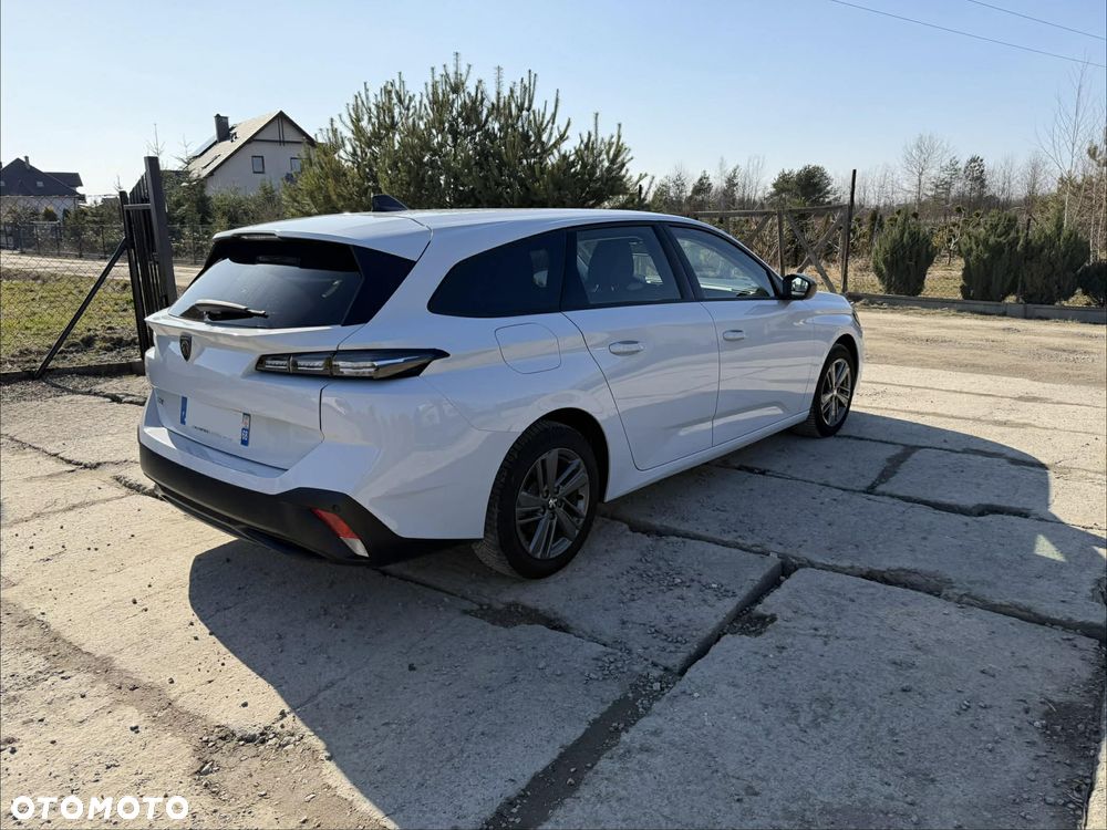 Peugeot 308 1.2 PureTech Allure S&S - 4