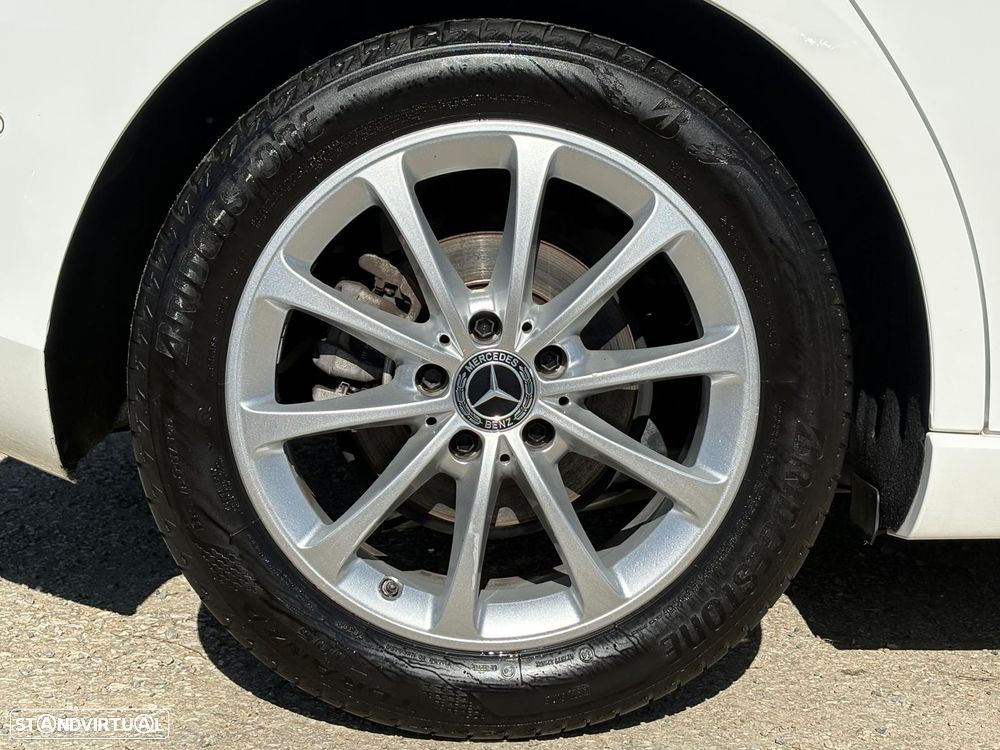 Mercedes-Benz A 180 d 8G-DCT - 10