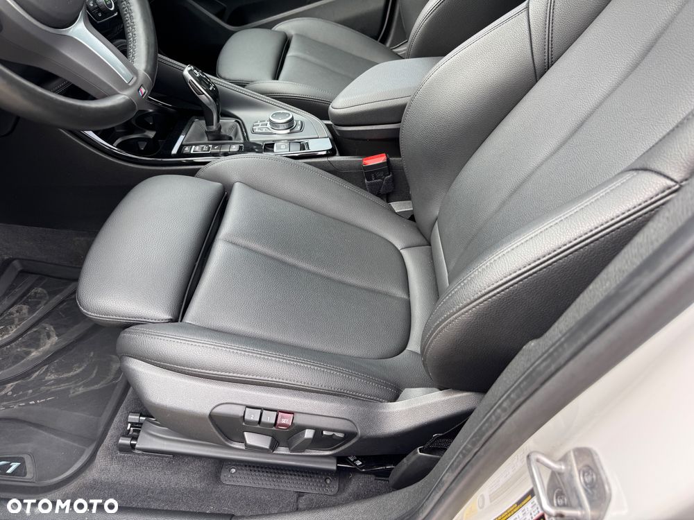 BMW X1 xDrive28i Sport Line - 20