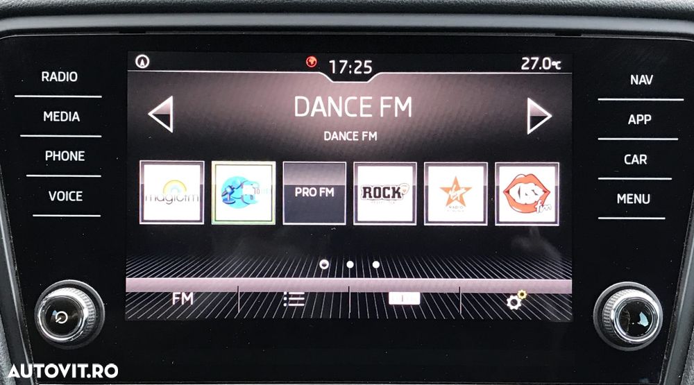 Skoda Octavia 1.6 TDI DSG Ambition - 28