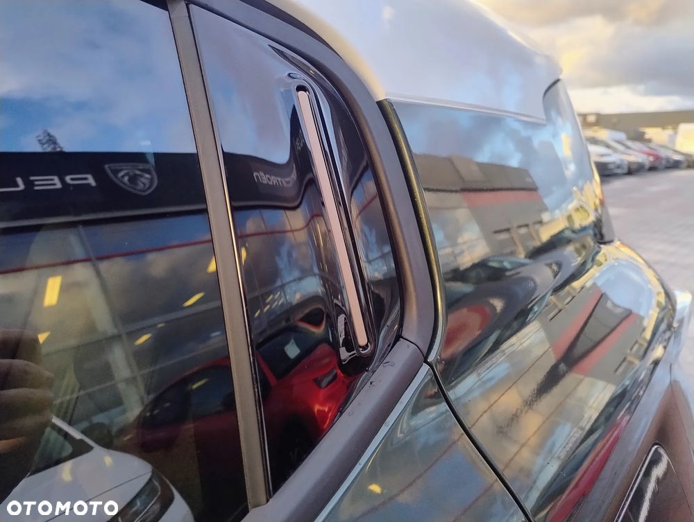 Citroën C3 Aircross 1.2 Turbo Plus S&S - 12