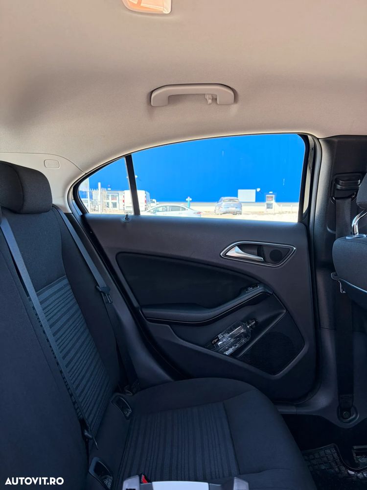 Mercedes-Benz A 160 - 11