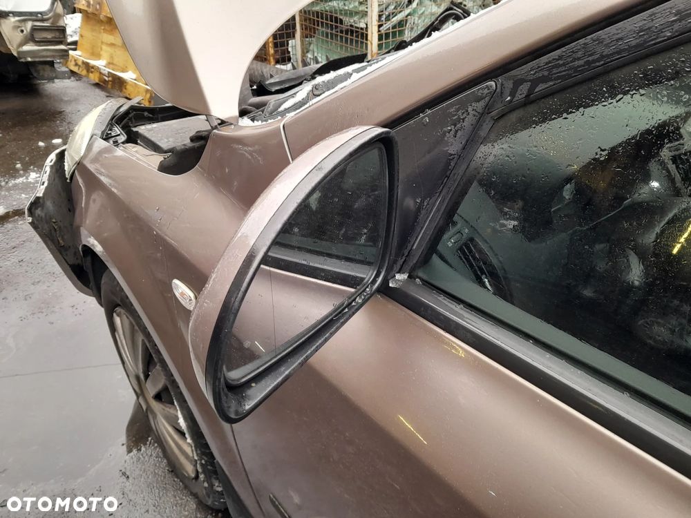 Lusterko zewnętrzne lewe KIA Ceed I 06-12r. 8Q - 4