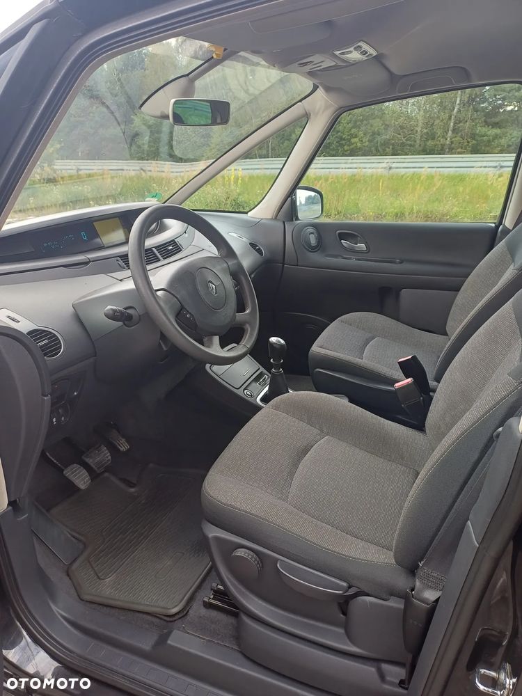 Renault Espace 2.0 16V Voyage - 10