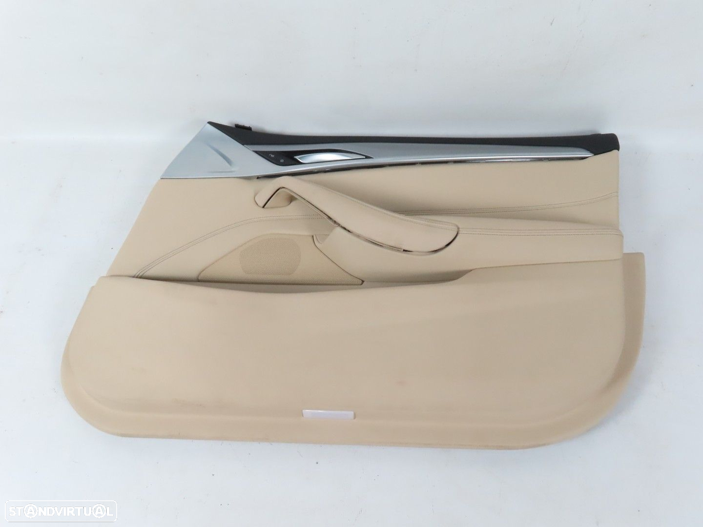 Forra da Porta em Pele Direito/Frente Seminovo/ Original BMW 5 (G30, F90)/BMW 5... - 3