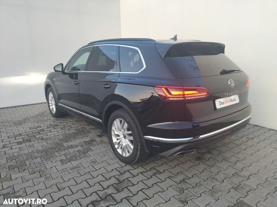 Volkswagen Touareg - 3