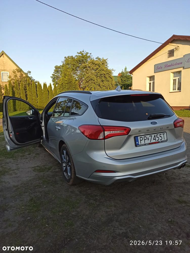 Ford Focus 1.5 EcoBlue STart-Stopp-System ST-LINE - 10