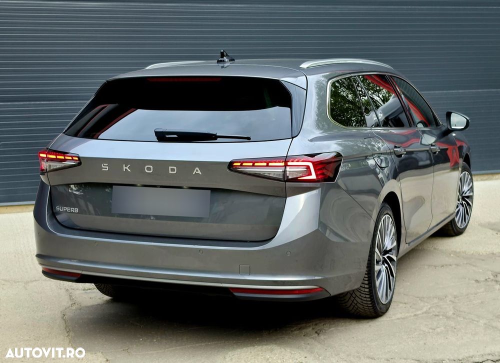 Skoda Superb 2.0 TDI DSG Active - 19