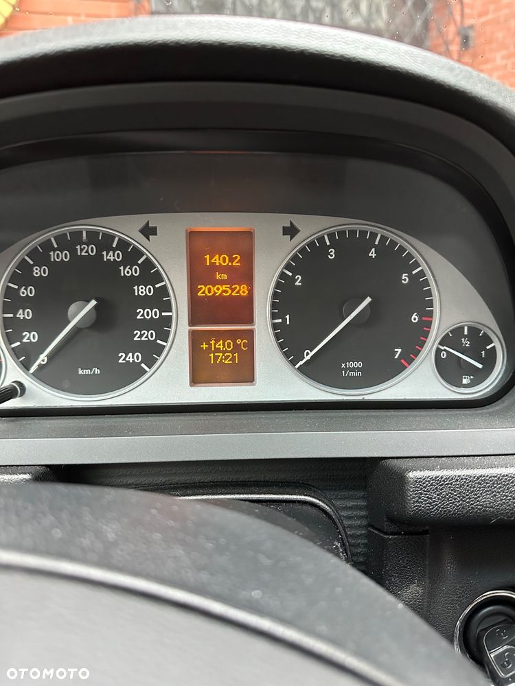 Mercedes-Benz Klasa B 170 - 12