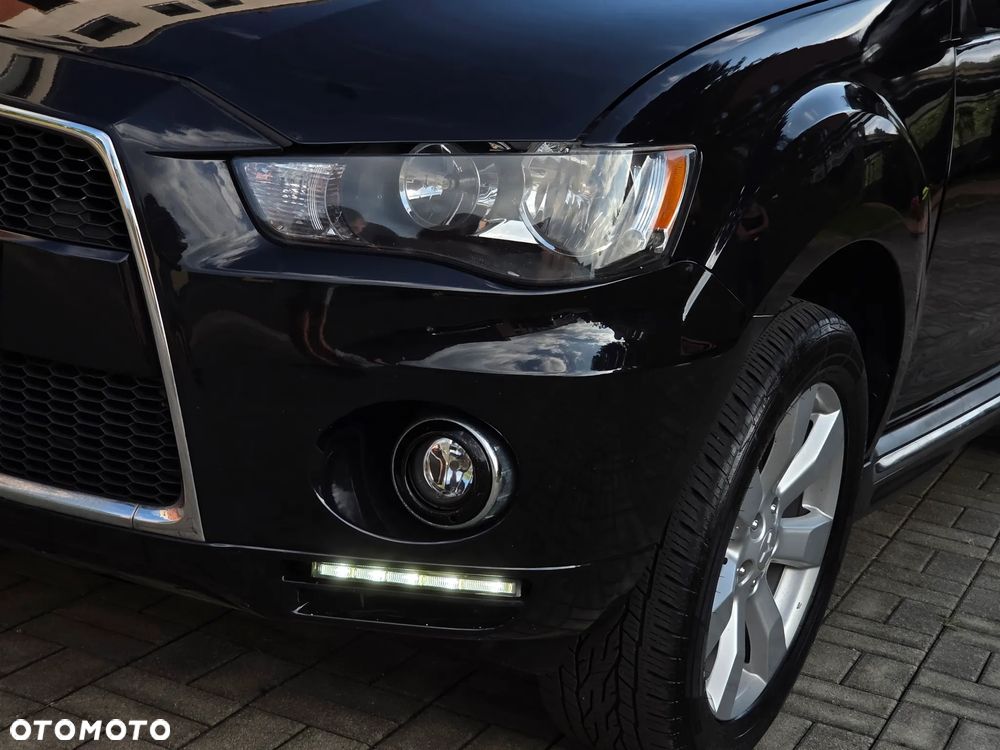 Mitsubishi Outlander 2.0 2WD Invite - 40