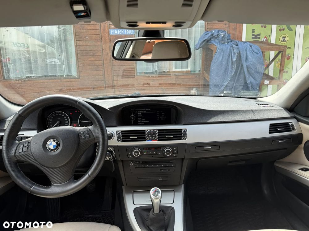 BMW Seria 3 - 11