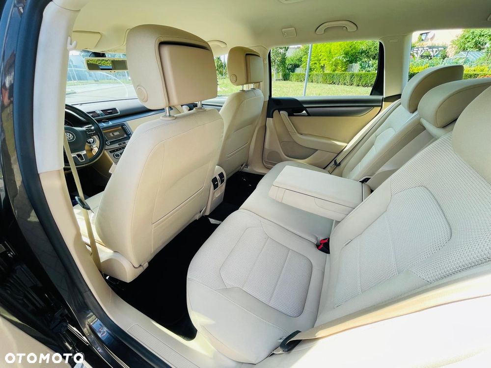 Volkswagen Passat 2.0 Blue TDI DSG SCR Highline - 11