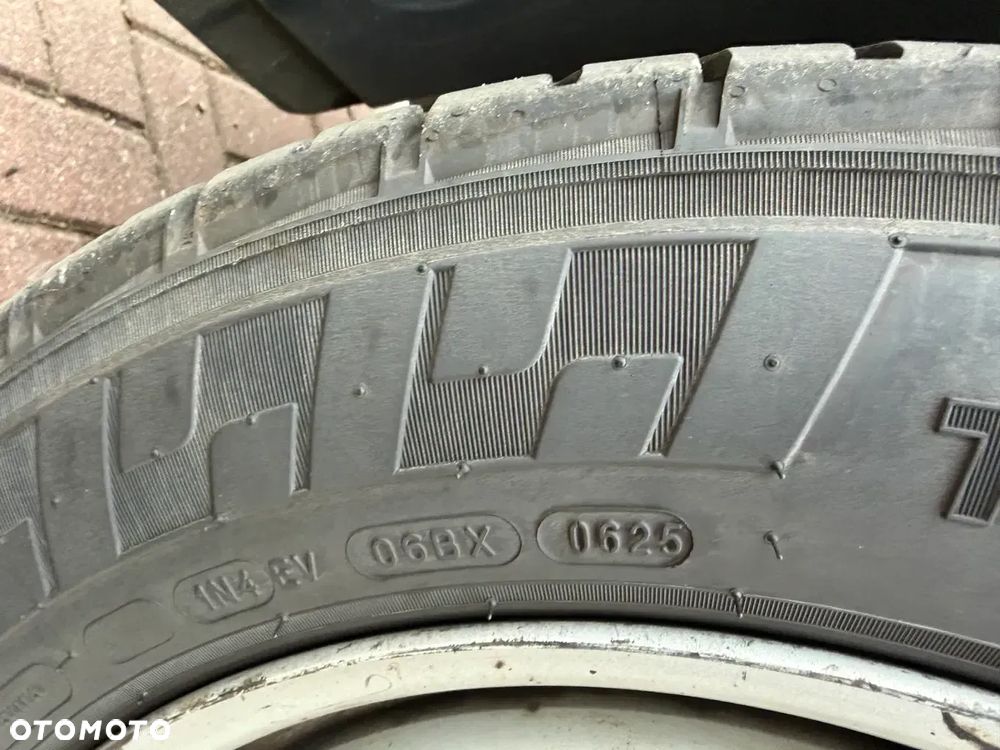 Volkswagen Transporter - 39