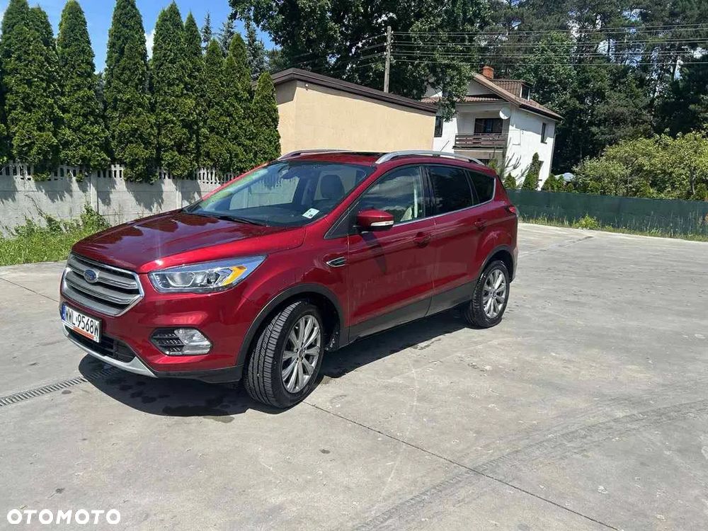 Ford Escape 2.0 EcoBoost AWD Titanium - 33
