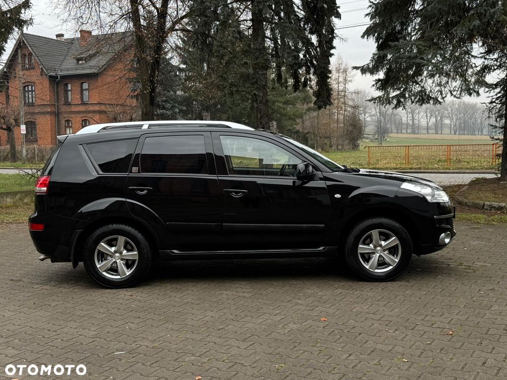 Citroën C-Crosser 2.2 HDi Exclusive - 2