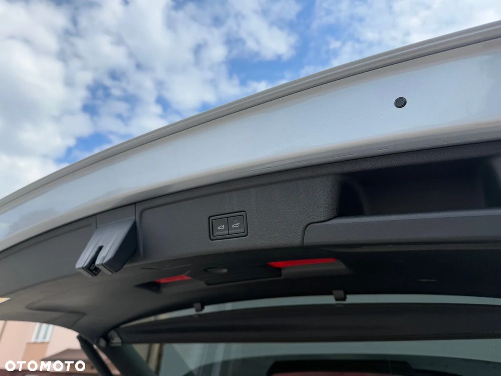 Volkswagen Touareg 3.0 V6 TDI SCR 4Mot - 8