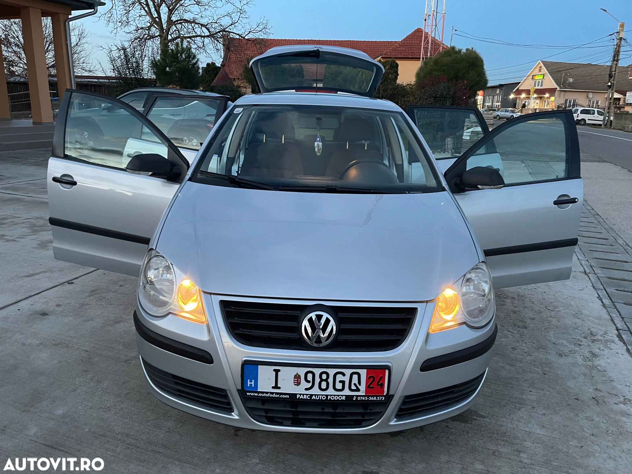Volkswagen Polo 1.2 Team - 4