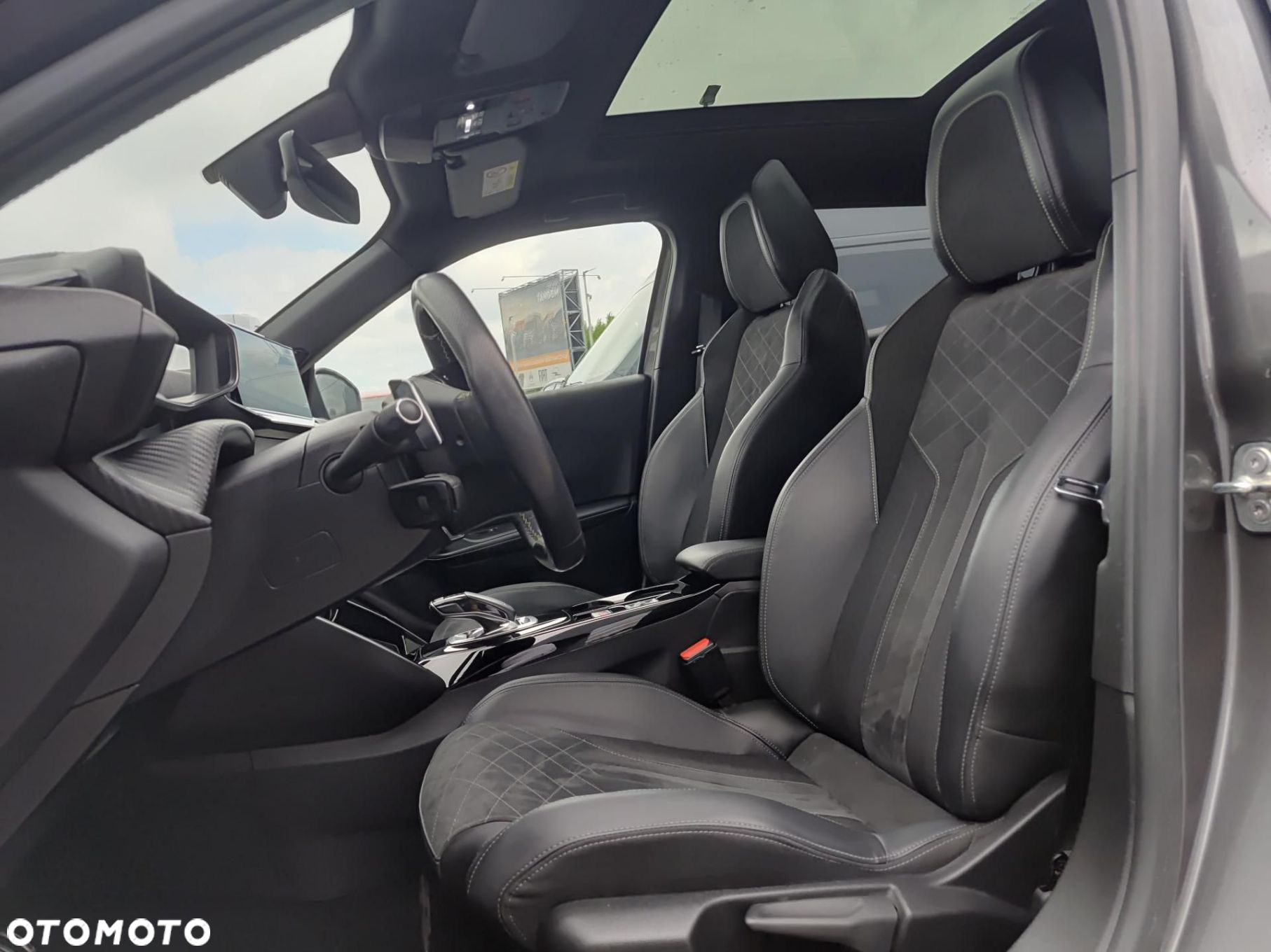 Peugeot 2008 - 18