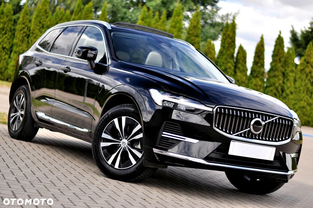 Volvo XC 60 T6 Plug-In Hybrid AWD Core - 8